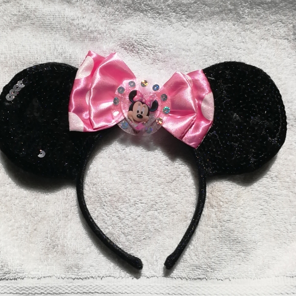 Disney Accessories - Disney Minnie Mouse Ears💜🐀❤️